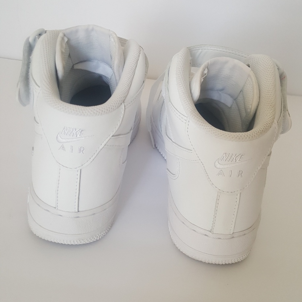 Nike AF1 - Picture 5 of 8